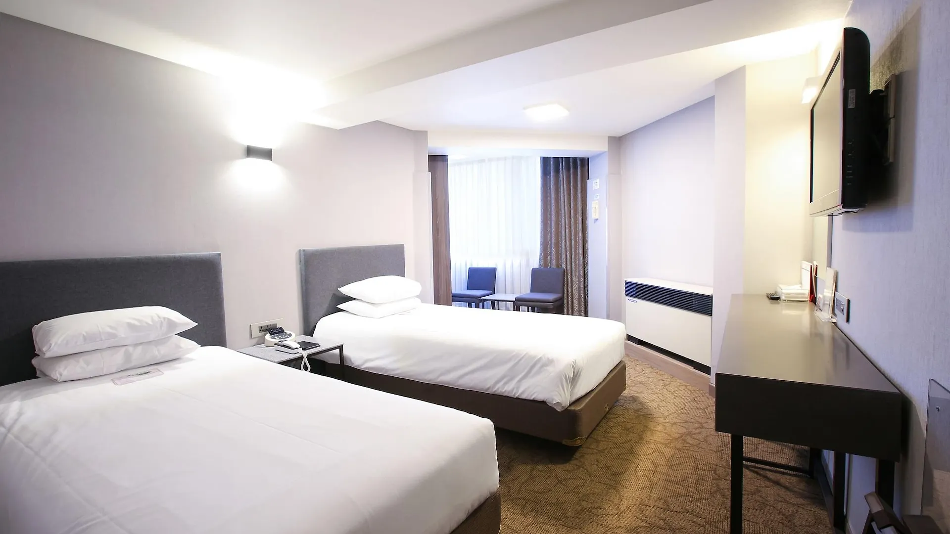 Savoy Hotel Myeongdong Seoul 3*,