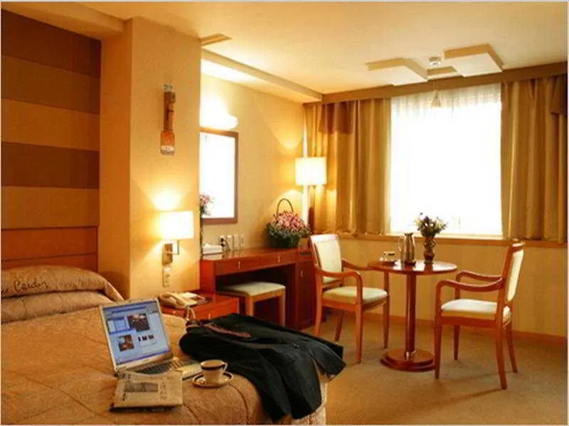 Savoy Hotel Myeongdong Seoul 3*,